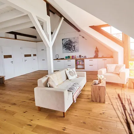 Appartamento Lichtdurchflutetes Traum-loft Mit Panoramablick Elsenfeld