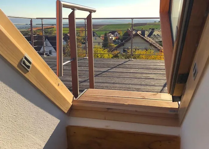 Lichtdurchflutetes Traum-loft Mit Panoramablick * Elsenfeld