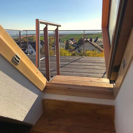 Lichtdurchflutetes Traum-loft Mit Panoramablick アパート Elsenfeld
